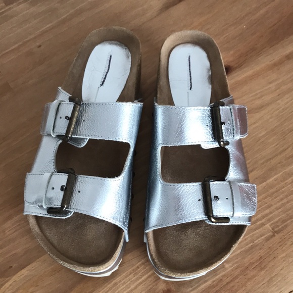 Intentionally Blank Rule Breaker Platform Sandals in Metallic Silver EUR 38 - Picture 5 of 13